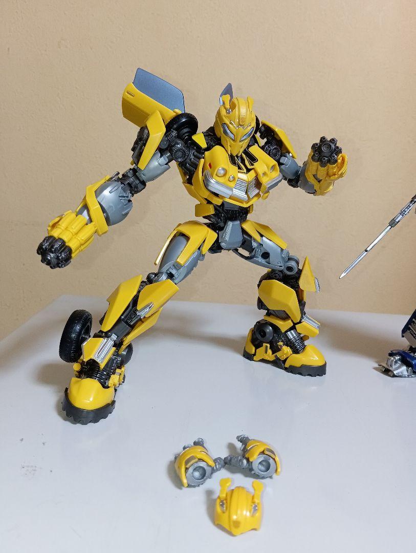 トランスフォーマー　ヨロパーク製オプティマスプライム&バンブルビー　リペイント