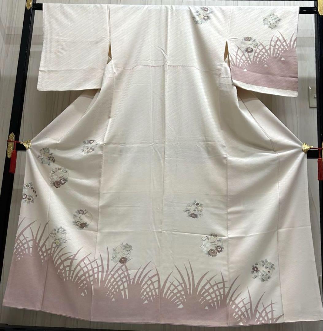 MM-427 上品 付け下げ 着物 正絹 広衿 袷 一つ紋 - メルカリ MM-427 上品 付け下げ 着物 正絹 広衿 袷 一つ紋 - メルカリ