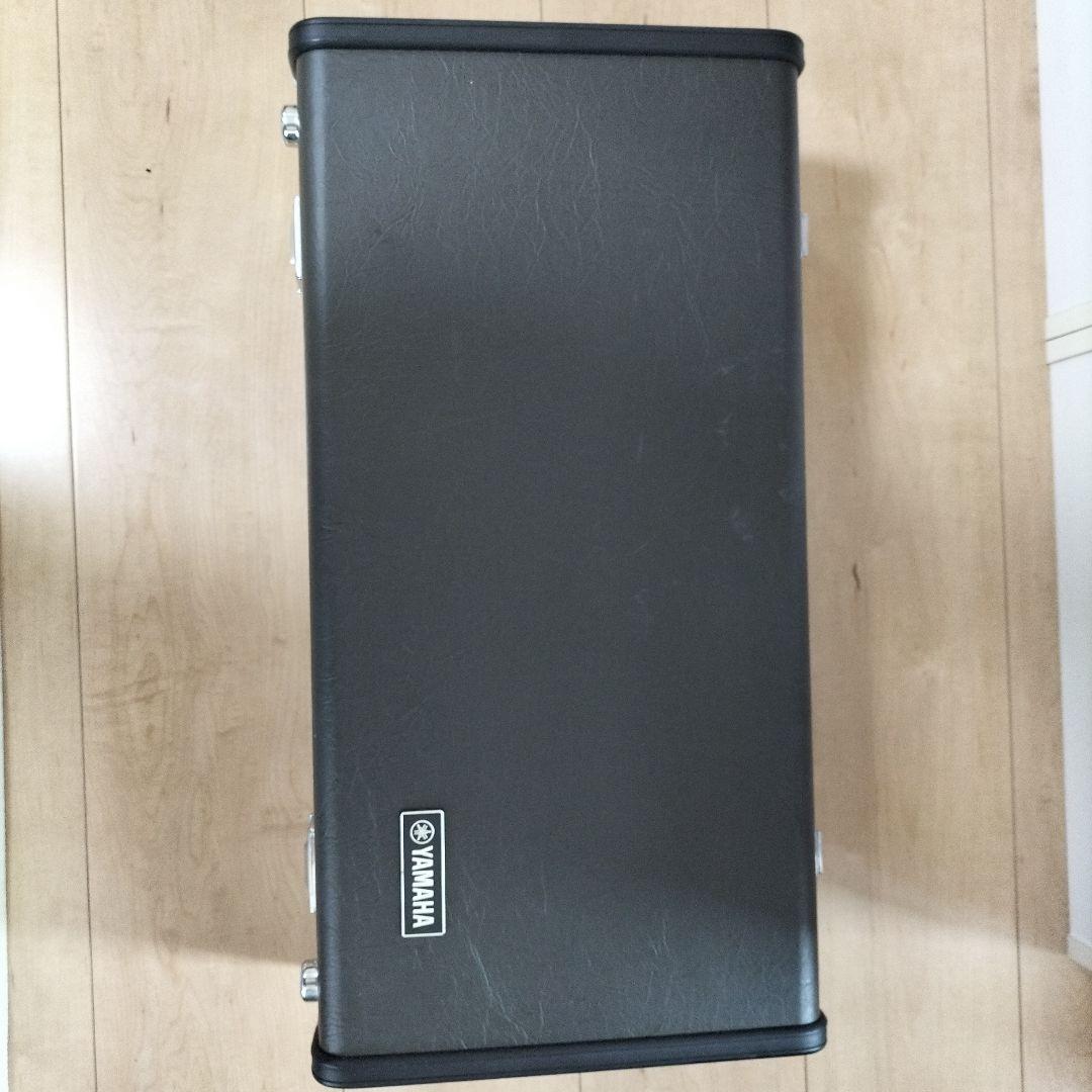 YTR2330　ヤマハ　トランペット　B♭管　ハードケース付き
