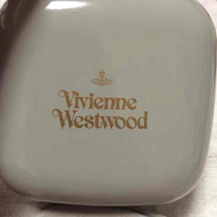 Vivienne Westwood リボンハートピアス