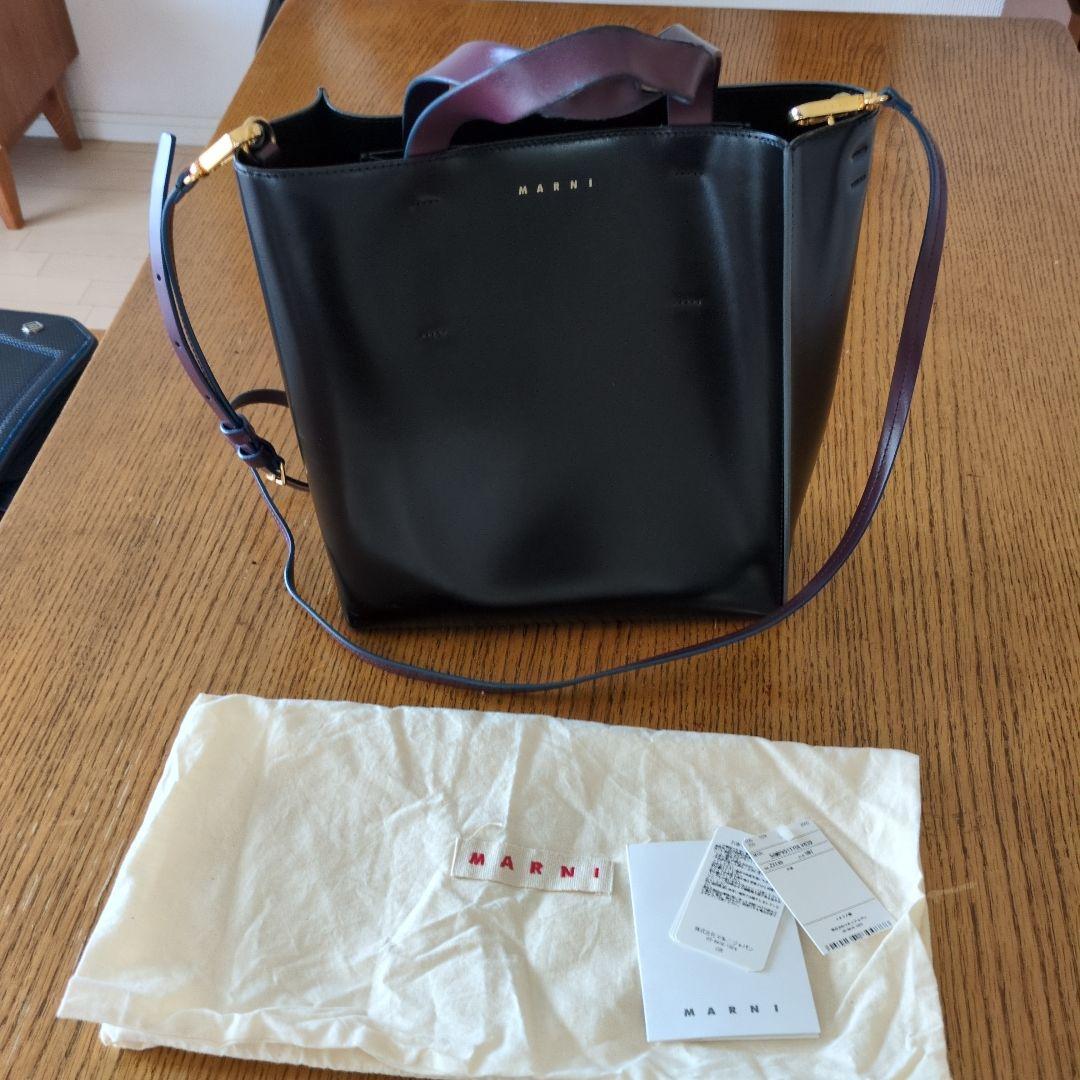MARNI ミュゼオ黒