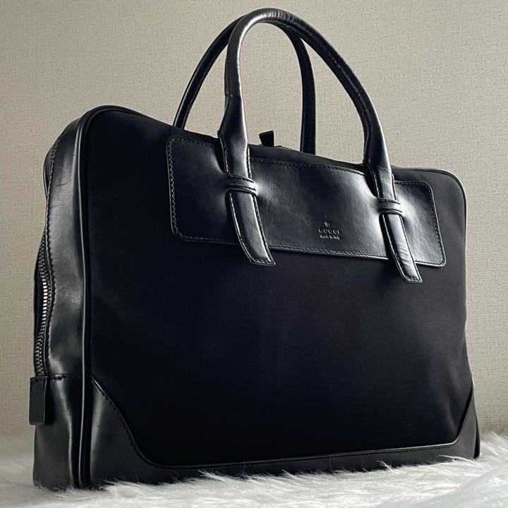 希少 GUCCI キャンバス レザー ブリーフケース ビジネスバッグ GG 黒 年末年始大決算 希少 GUCCI キャンバス レザー ブリーフケース ビジネスバッグ GG 黒 年末年始大決算