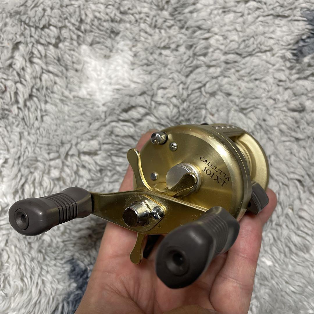 【爆売り！】 SHIMANO CALCUTTA 101-XT ゴールドリール リール