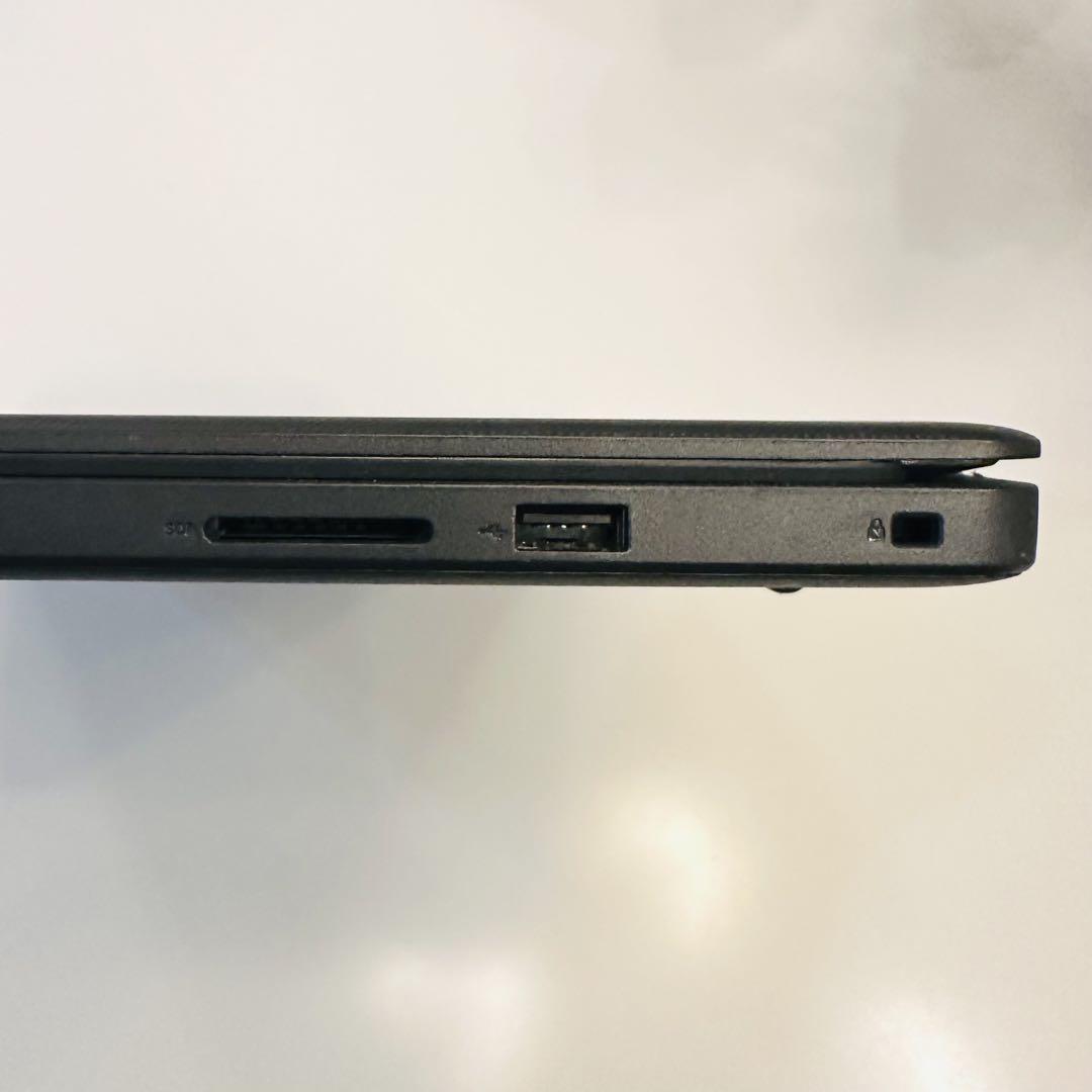 Dell ノートPC Vostro 15 3000