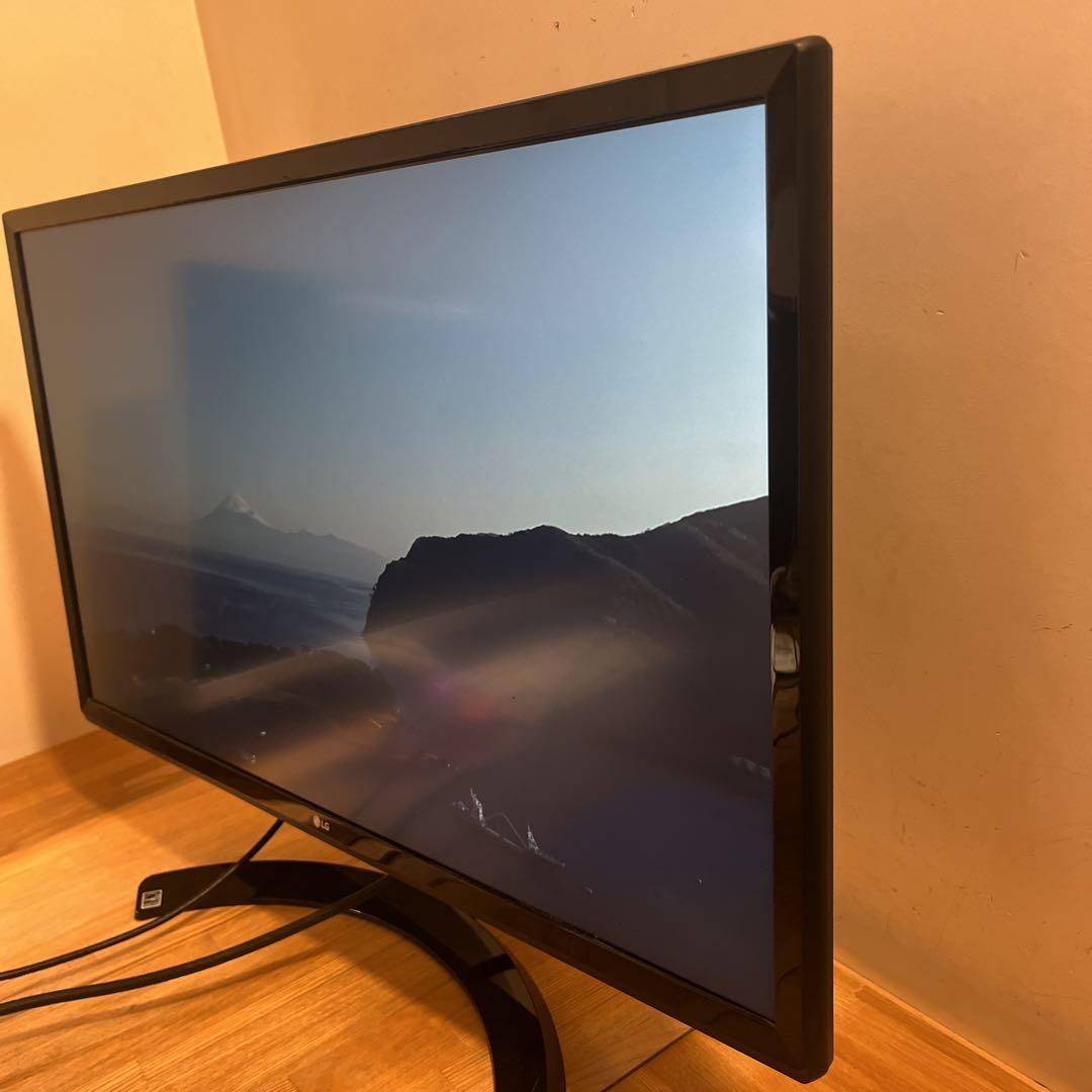 4Kモニター　LG  27UD58-B