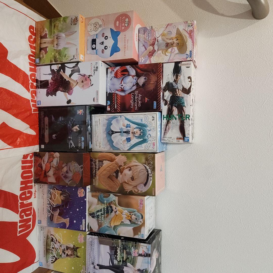 ゴンさんボールペン、ウマ娘など、アニメキャラクターフィギュアセット