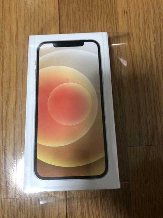 iPhone12 ホワイト 64GB SIM解除済
