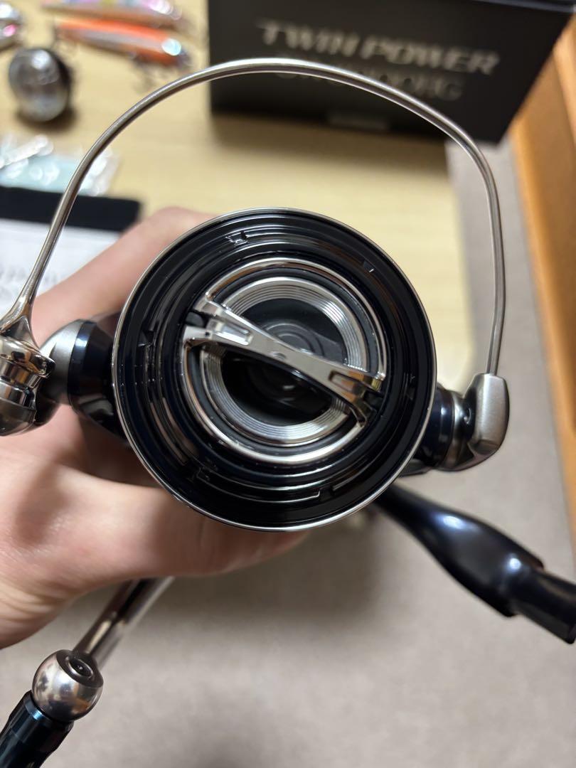 SHIMANO TWIN POWER SW 8000HG ルアー付き