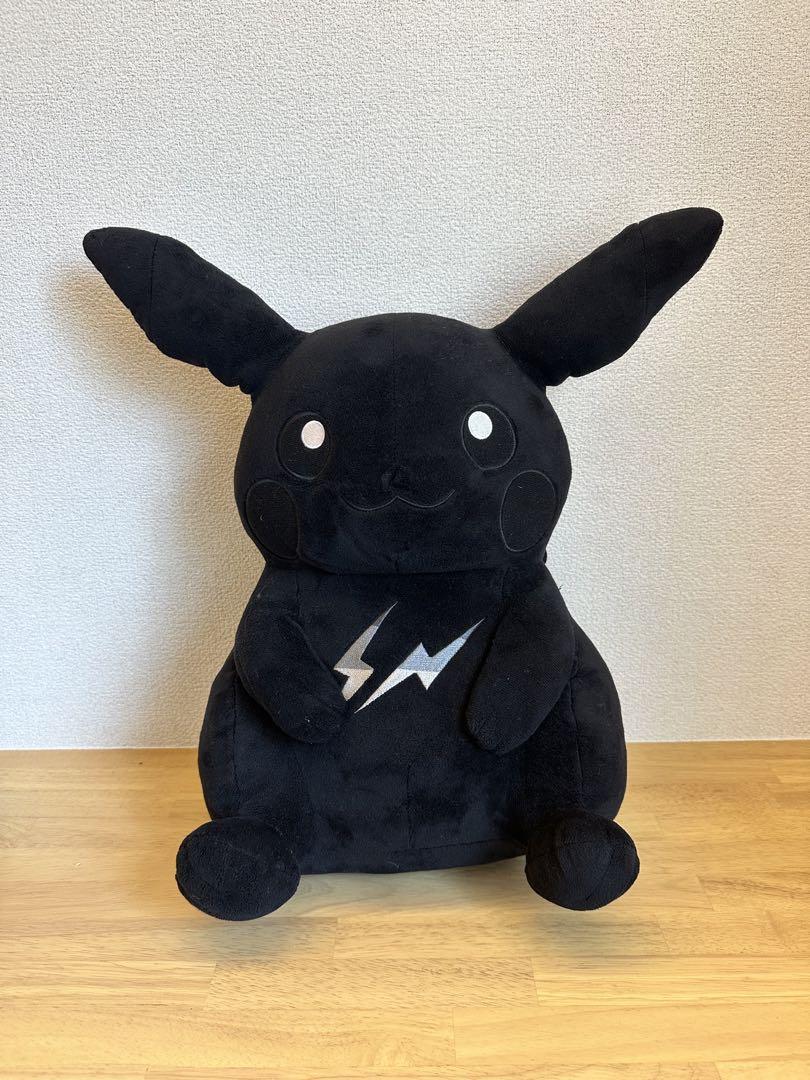 フラグメント サンダーボルト 宮下パーク宿泊者限定 ピカチュウ Ｌサイズ