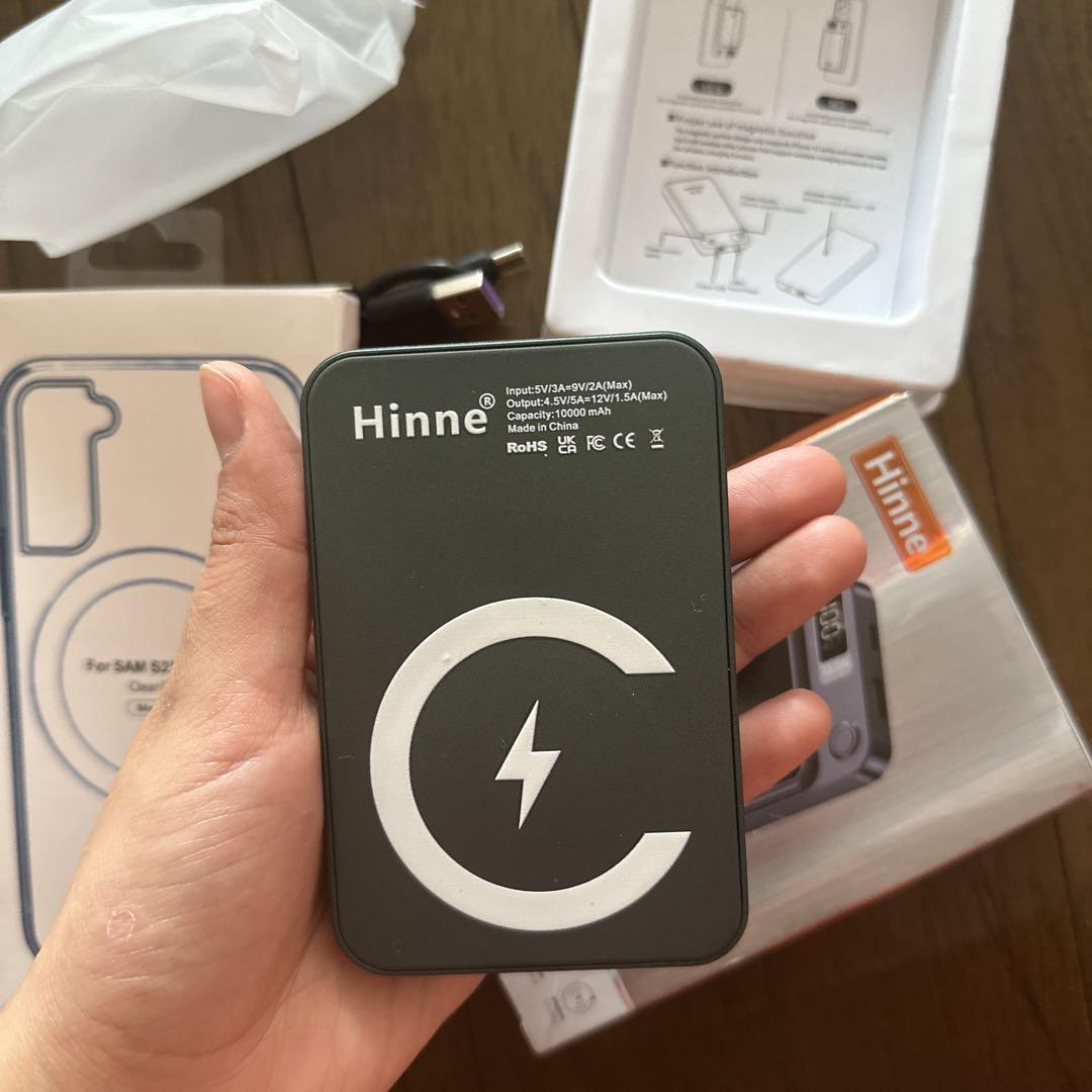 スマホアクセサリー Magnetic Case and Magnetic Power Bank