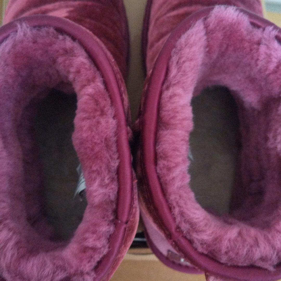 最終値下げ☆美品 UGG ムートンブーツ 赤 ベルベット - メルカリ 最終値下げ☆美品 UGG ムートンブーツ 赤 ベルベット - メルカリ