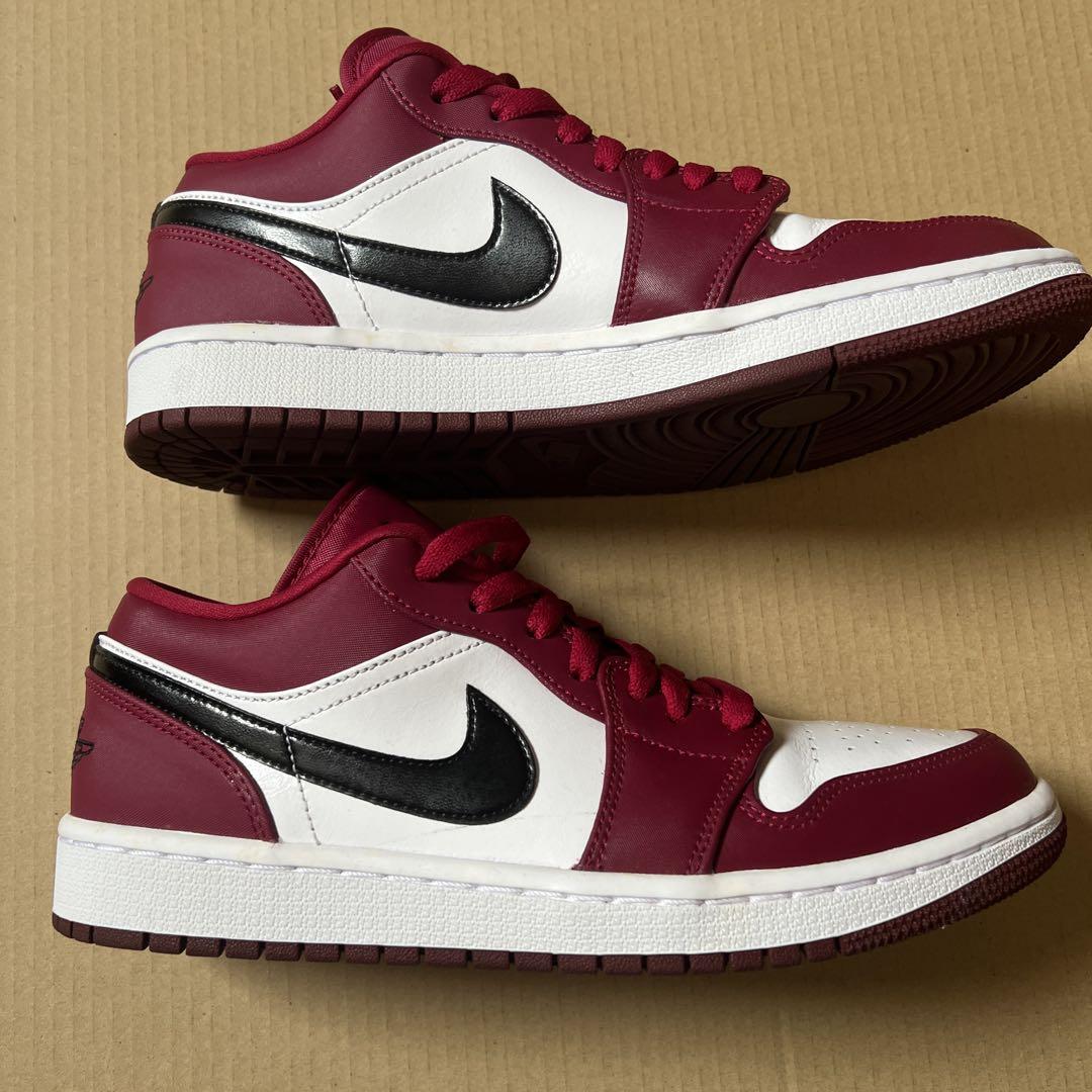 Nike AIR Jordan LOW