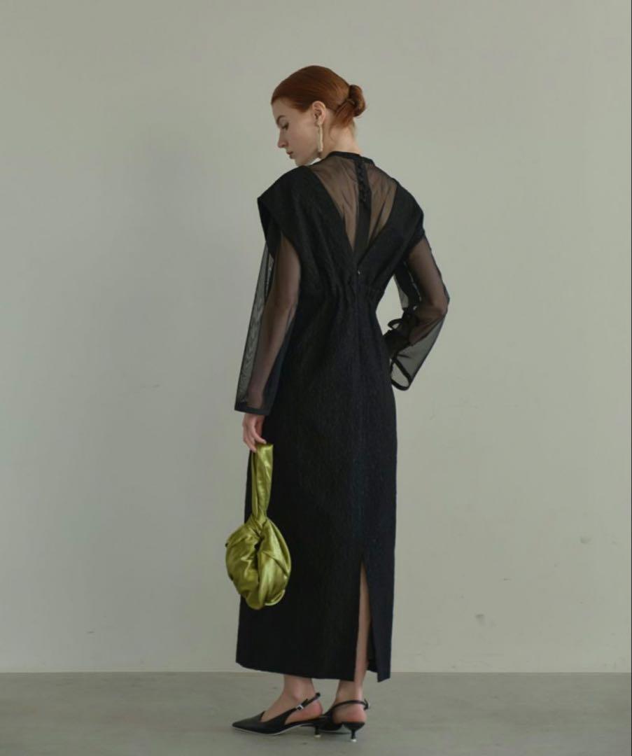 ANDRESD V line jacquard dress Vラインジャガード