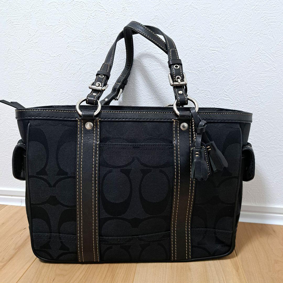 美品 COACH コーチ シグネチャー ターンロック ハンドバッグ　ブラック