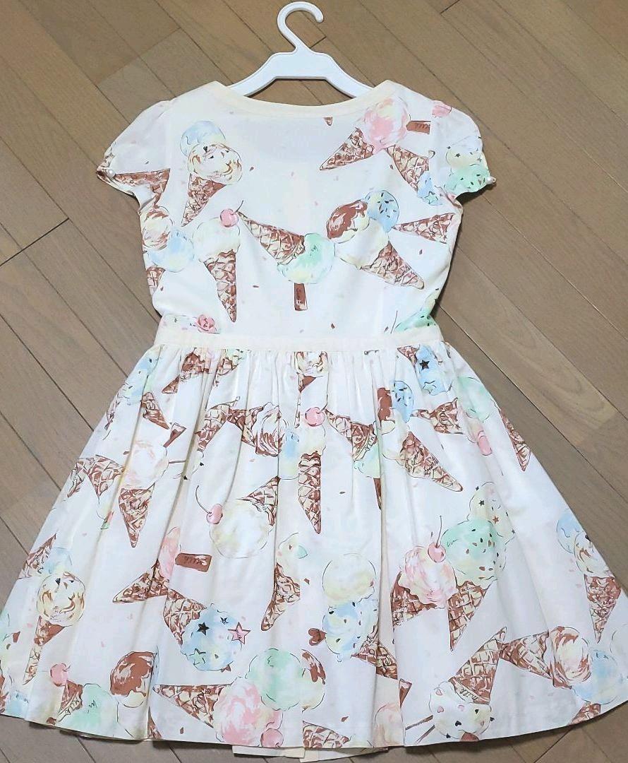 メルカリ Milk Ice Cream Dress アイスクリーム柄ワンピース ひざ丈ワンピース 7 000 中古や未使用のフリマ メルカリ Milk Ice Cream Dress アイスクリーム柄ワンピース ひざ丈ワンピース 7 000 中古や未使用のフリマ