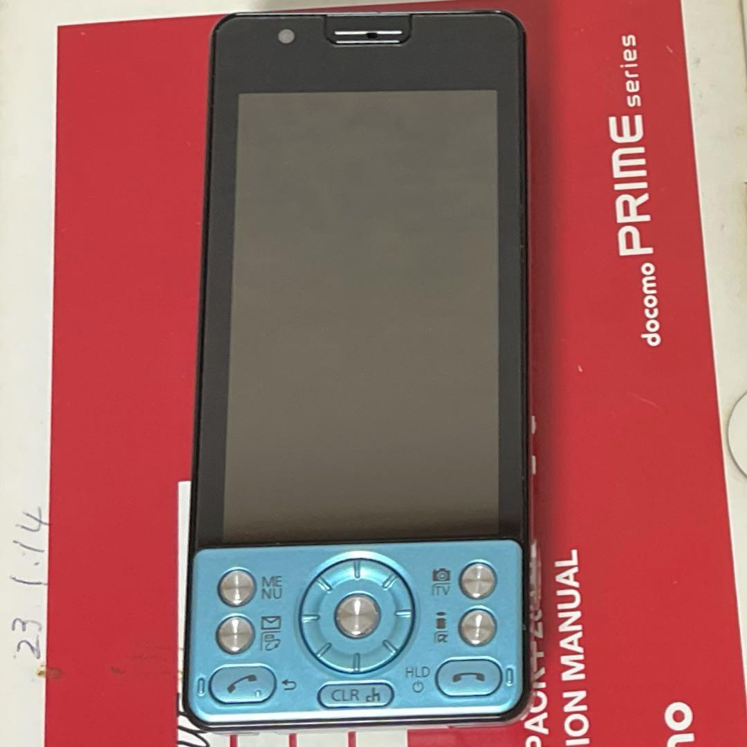 【新品未使用】 美品 docomo P-03C 13.2メガピクセル ブルー 新品未使用】 美品 docomo P-03C 13.2メガピクセル ブルー