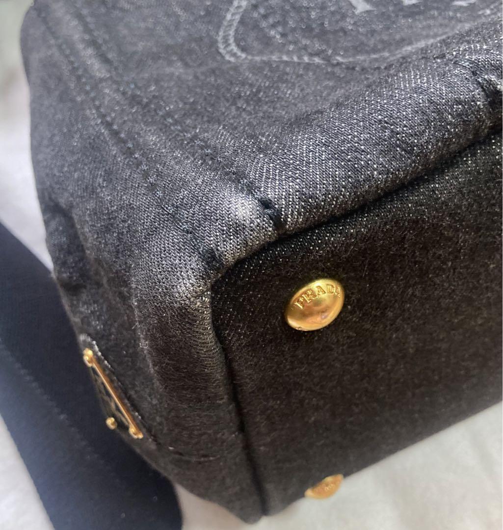 PRADA カナパ ブラック