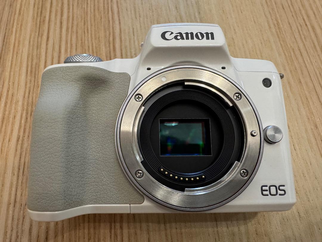 (楽一番公式アカウント69 専用)Canon EOS Kiss M ホワイト