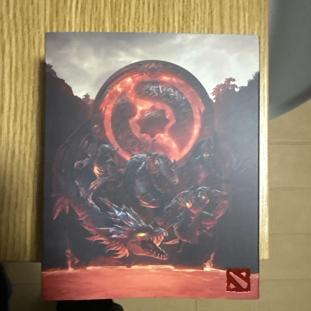 Dota 2 The International 2018 トロフィー