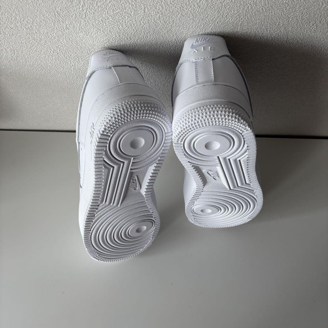【新品】Nike Air Force 1 ホワイト スニーカー/26cm