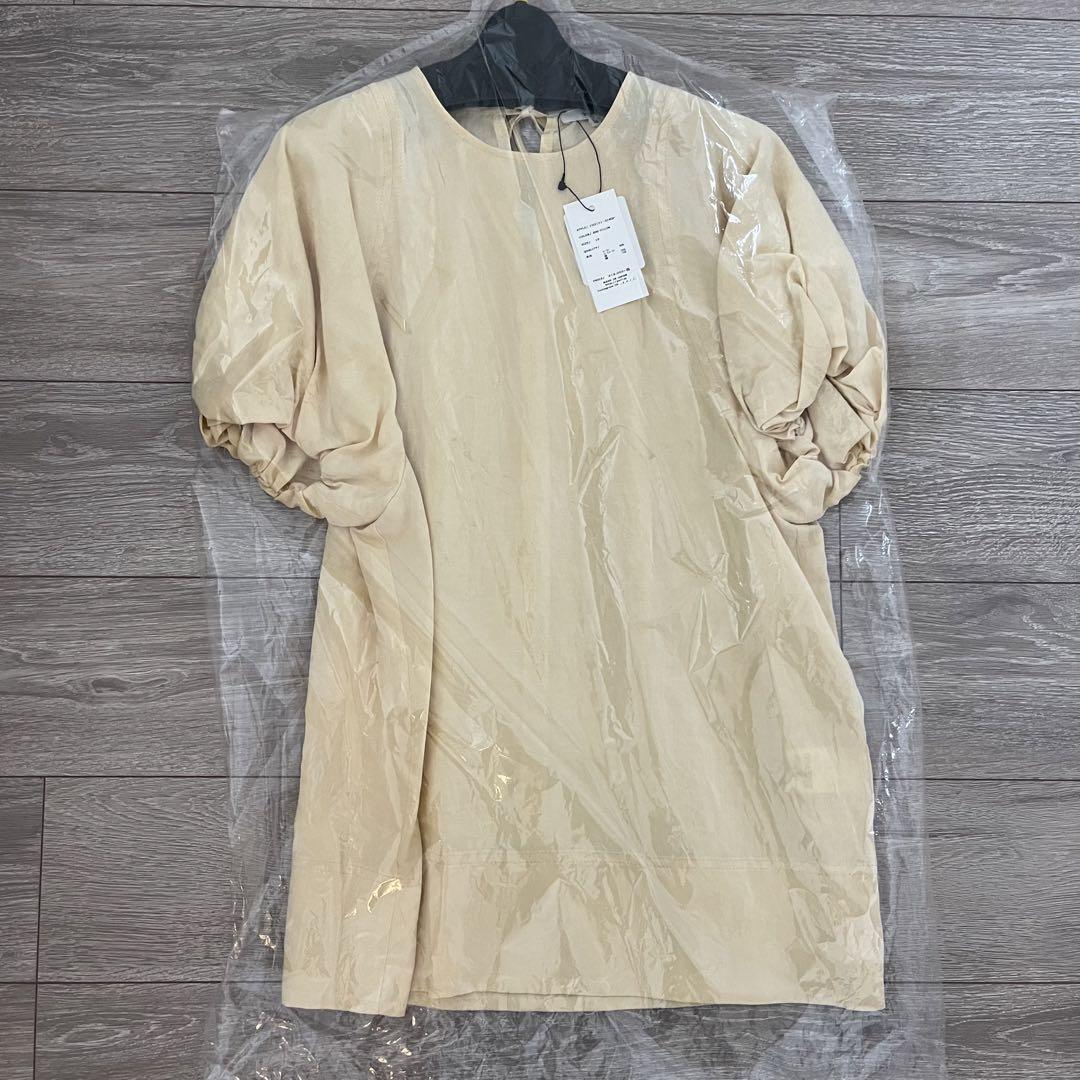 新品　yori リネンパフスリーブブラウス 36
