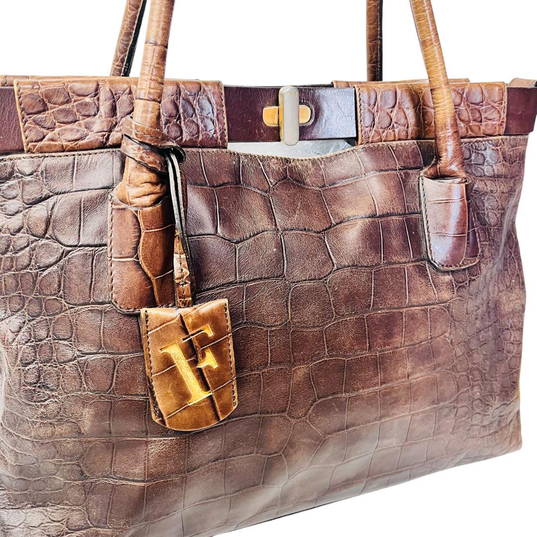 美品✨ FURLA フルラ 自立 トートバッグ クロコ型押し 肩掛け A4