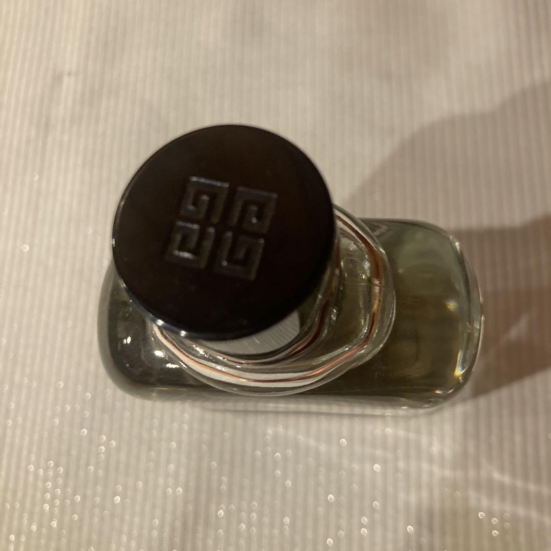 【ほぼ新品】GIVENCHY GENTLEMAN 100ml