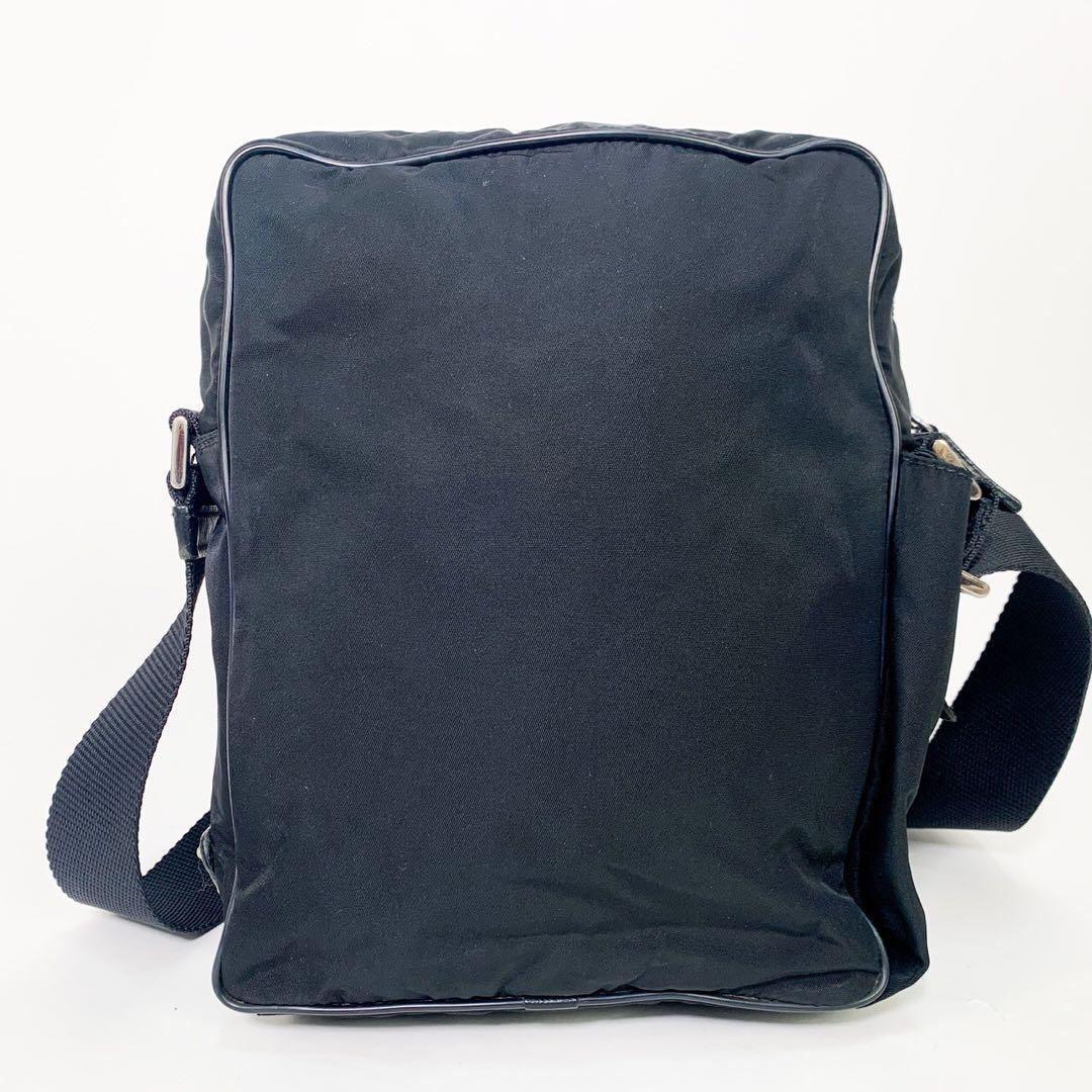 【美品】PRADA プラダ アマゾン型ショルダーバッグ 三角ロゴ 黒 保存袋付