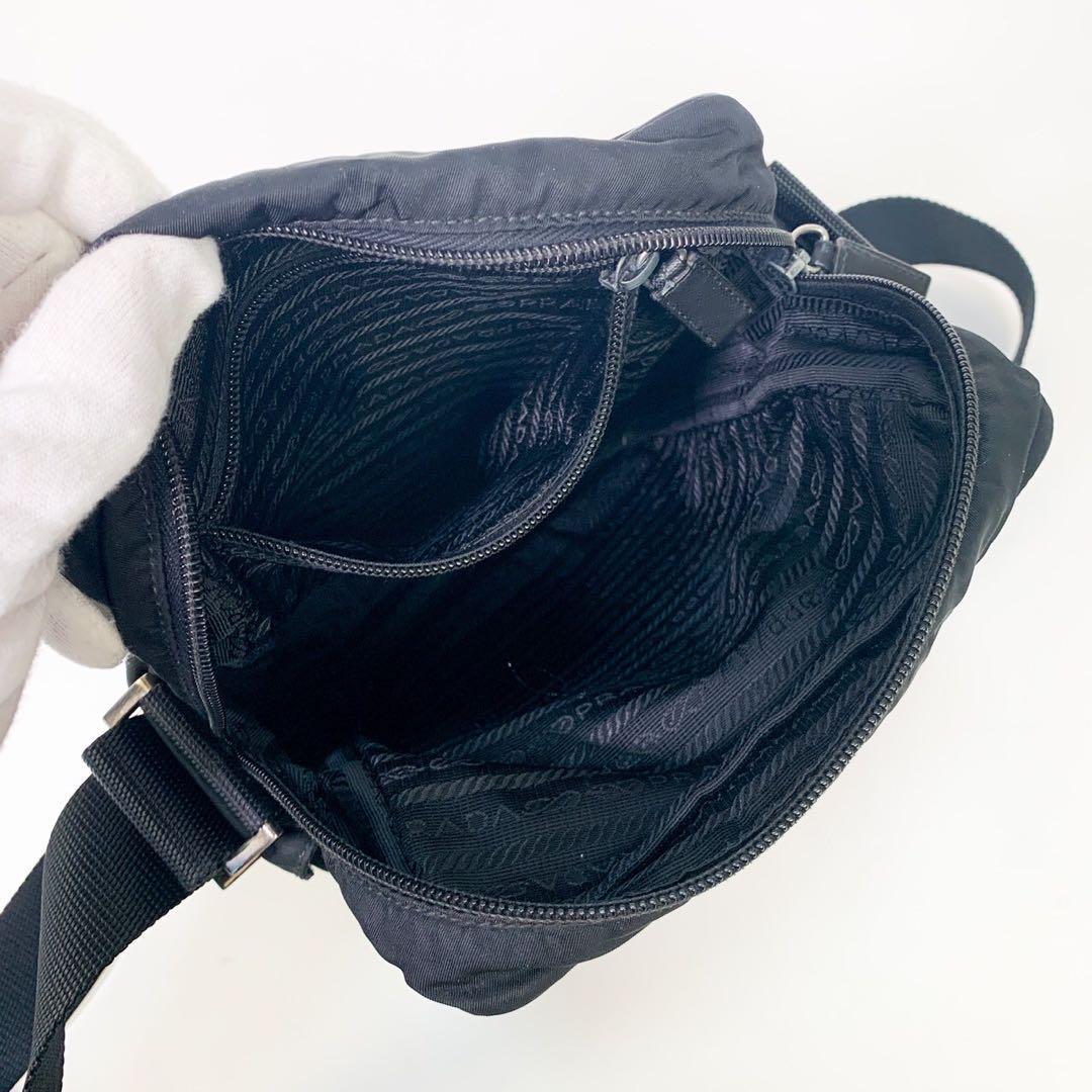 【美品】PRADA プラダ アマゾン型ショルダーバッグ 三角ロゴ 黒 保存袋付