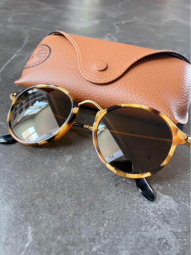 Ray-Ban ラウンド型サングラス トータスシェル