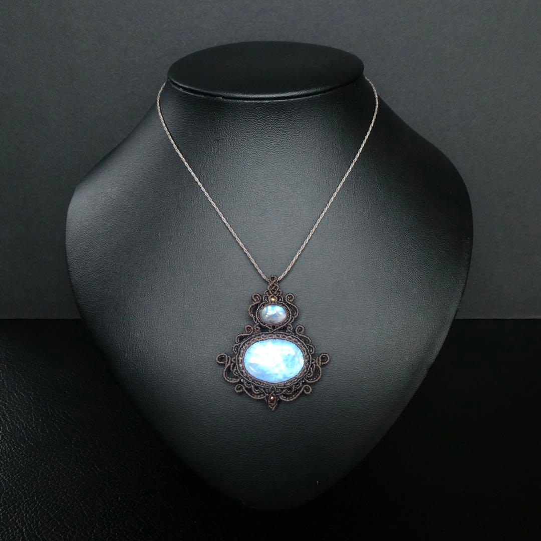 高品質レインボームーンストーンのマクラメネックレス