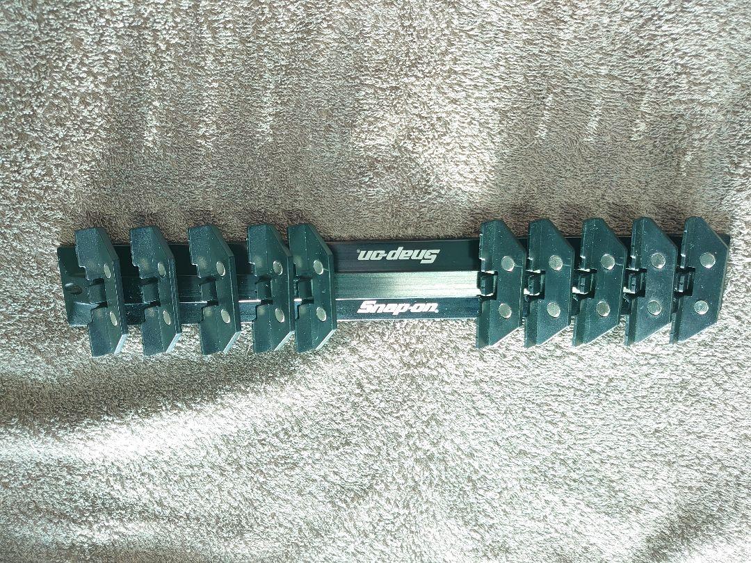 スナップオン Snap-on マグネット レンチラック レンチホルダー 黒1