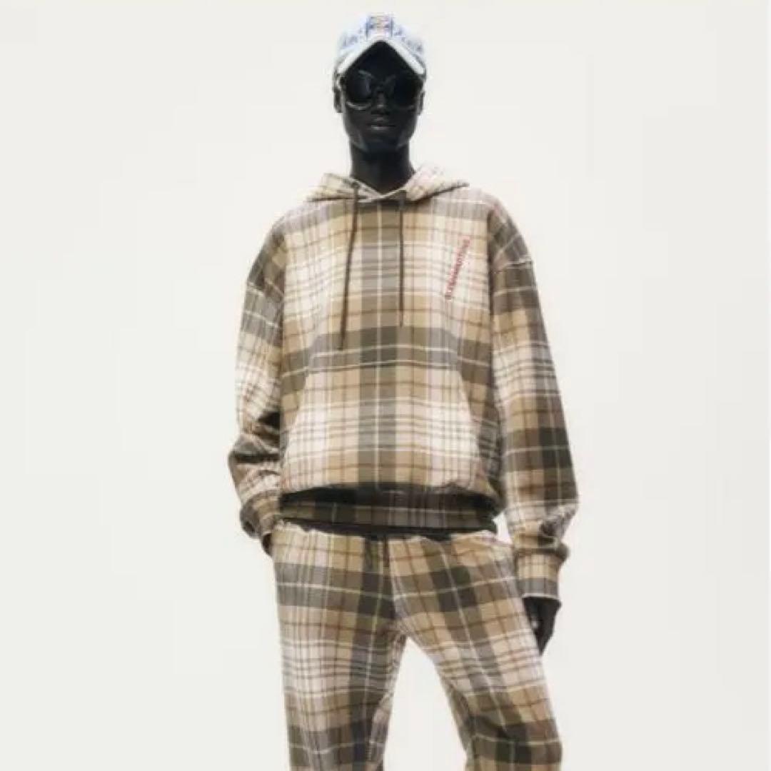 H&M GLENN MARTENSコラボチェック柄パーカー グレンマーティンス H&M GLENN MARTENSコラボチェック柄パーカー グレンマーティンス