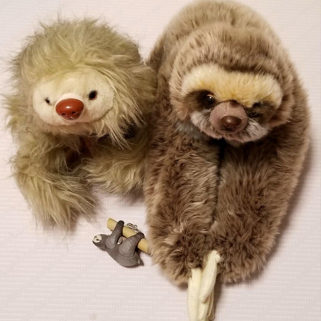 ナマケモノぬいぐるみ2種