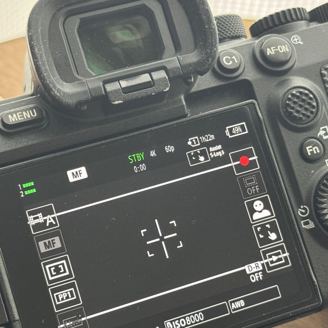 SONY α7SⅢボディ+SmallRigケージ,ハーフケージ（付属品あり）