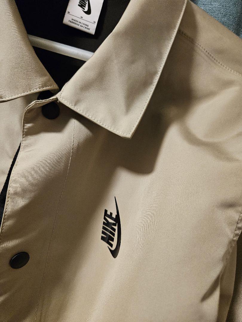 NIKE/コーチジャケット/L/ナイロン/カーキ/AJ7934-222 - メルカリ