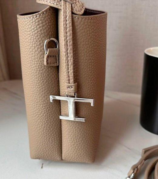 新品 トッズ　Tod’s タイムレス　レザー　トートバッグ ショルダーバッグ