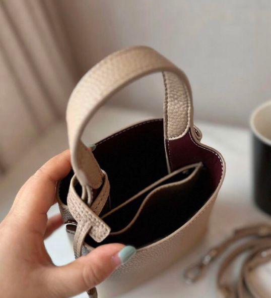 新品 トッズ　Tod’s タイムレス　レザー　トートバッグ ショルダーバッグ