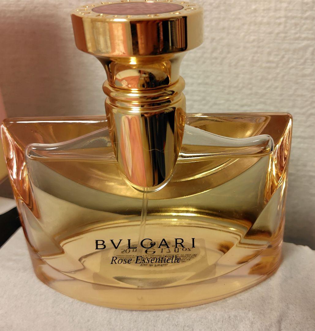 新品未使用　BVLGARI 　Rose Essentielle 50ml