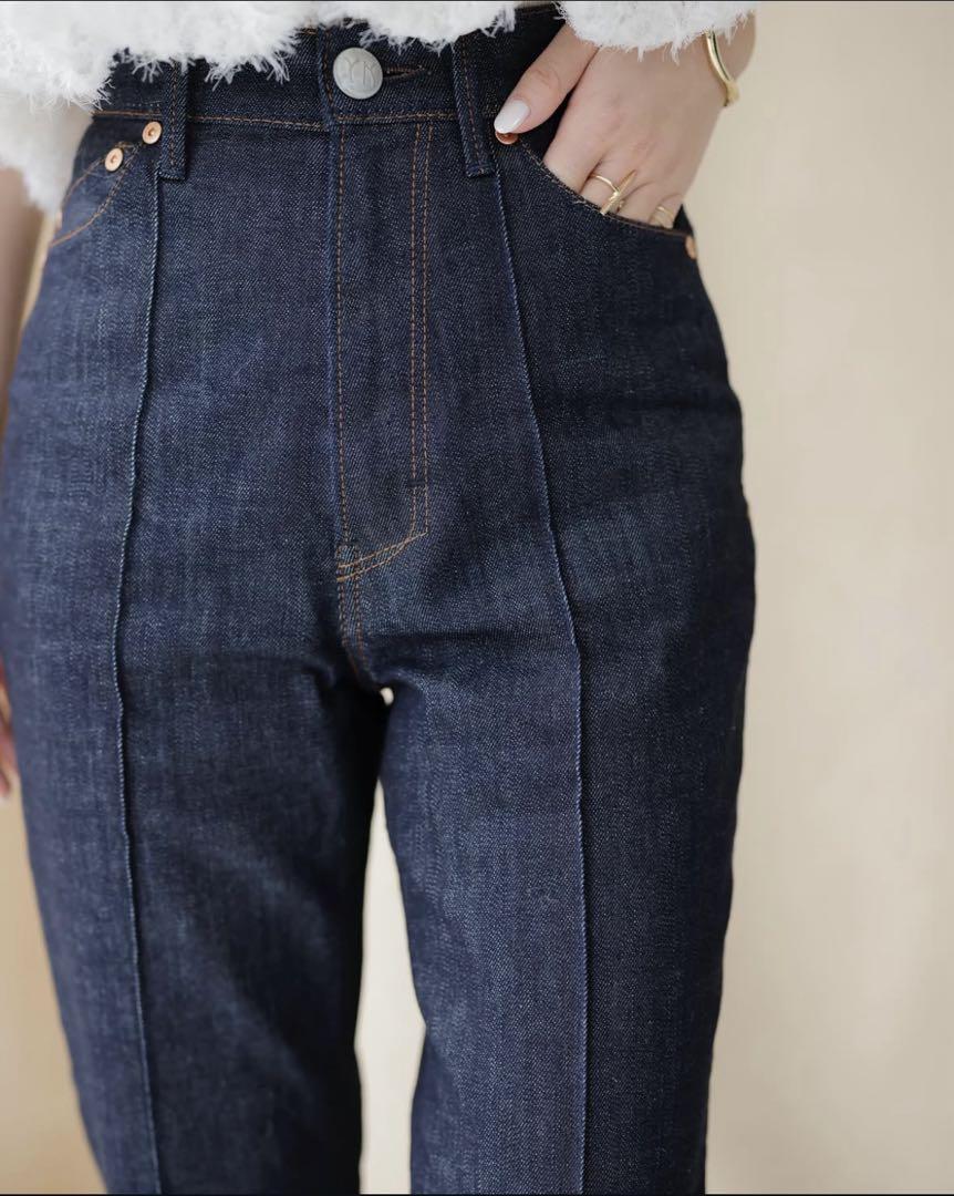 【YANUK × anuans】Pintuck Straight デニム