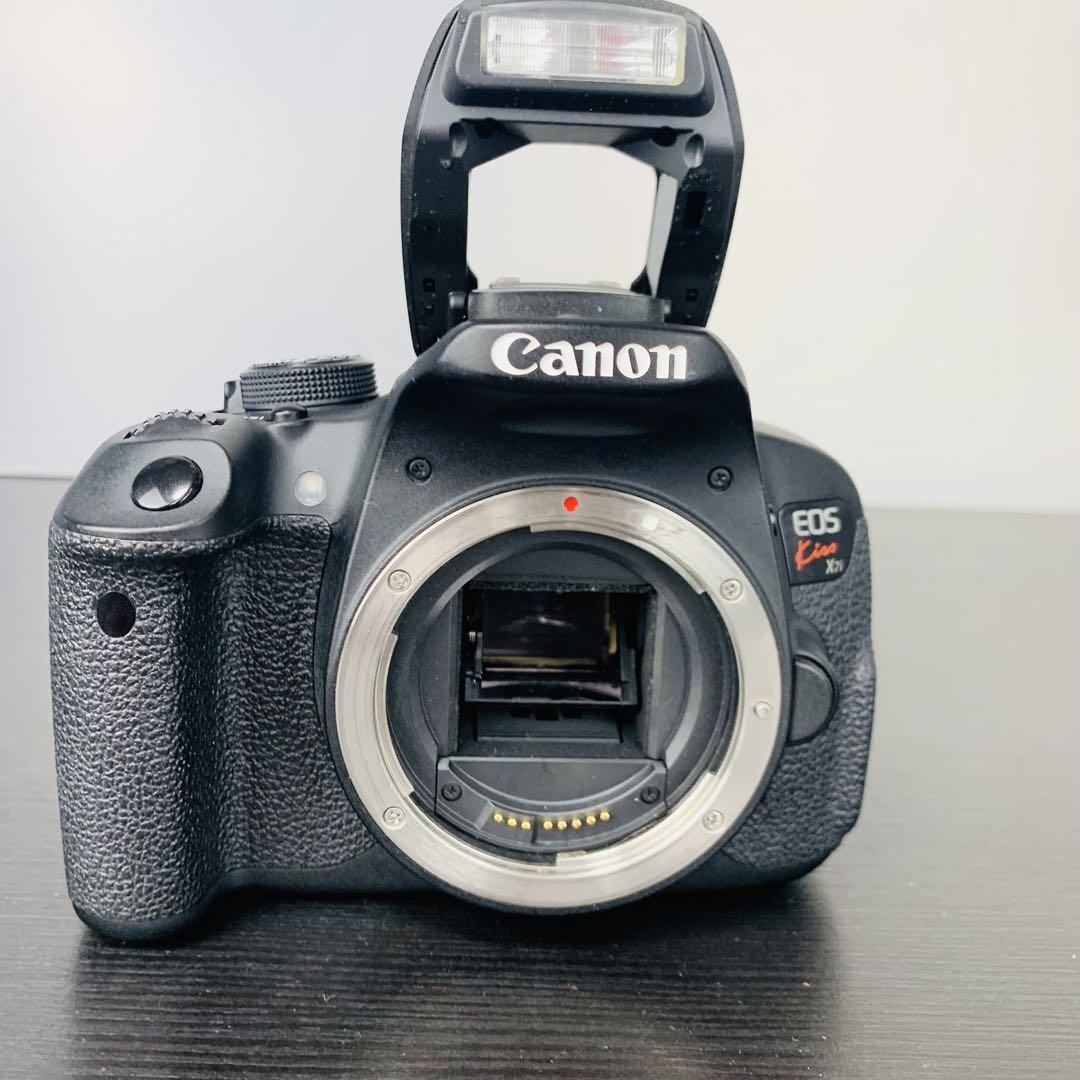 美品 CANON 一眼レフカメラ ボディー EOS kiss x7i