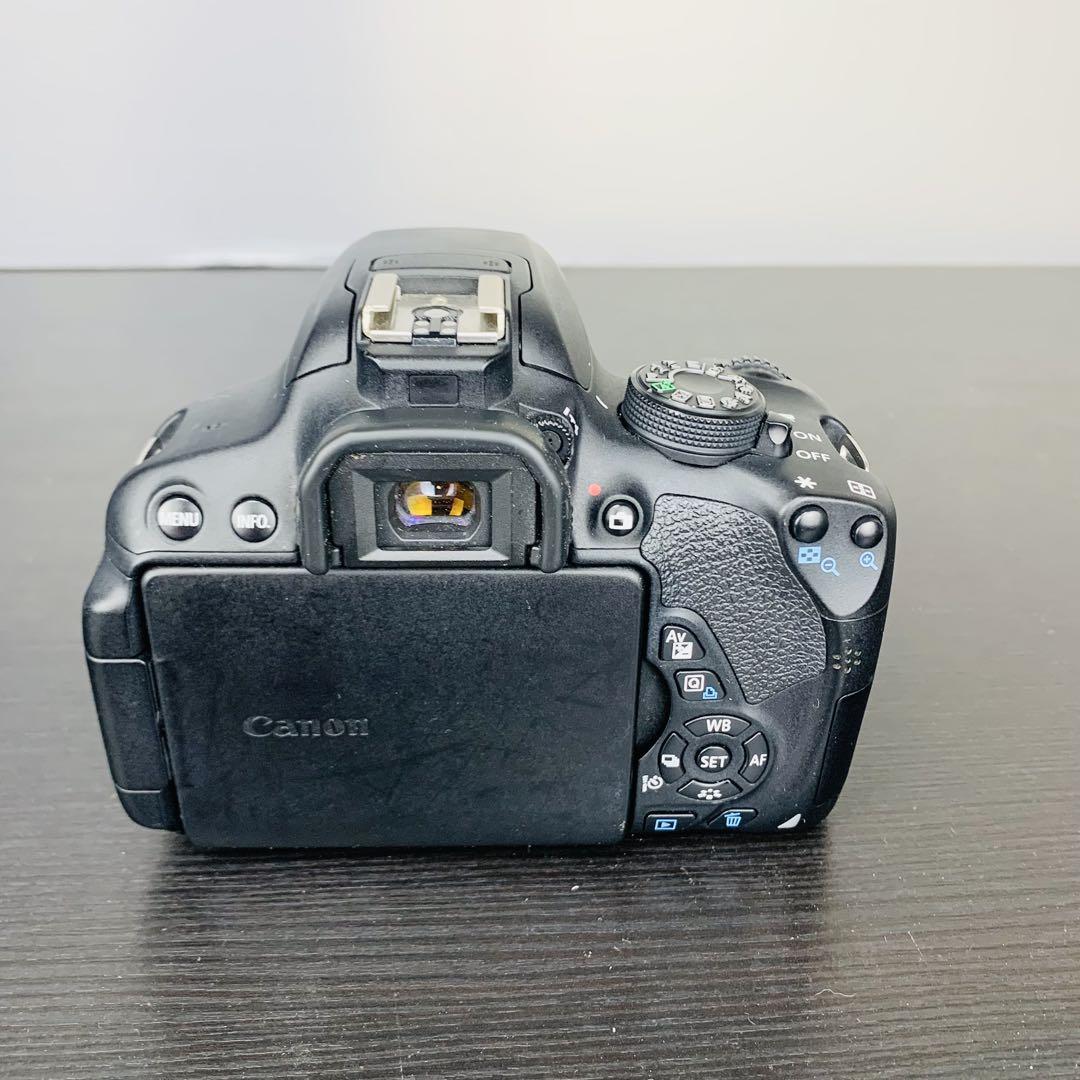 美品 CANON 一眼レフカメラ ボディー EOS kiss x7i