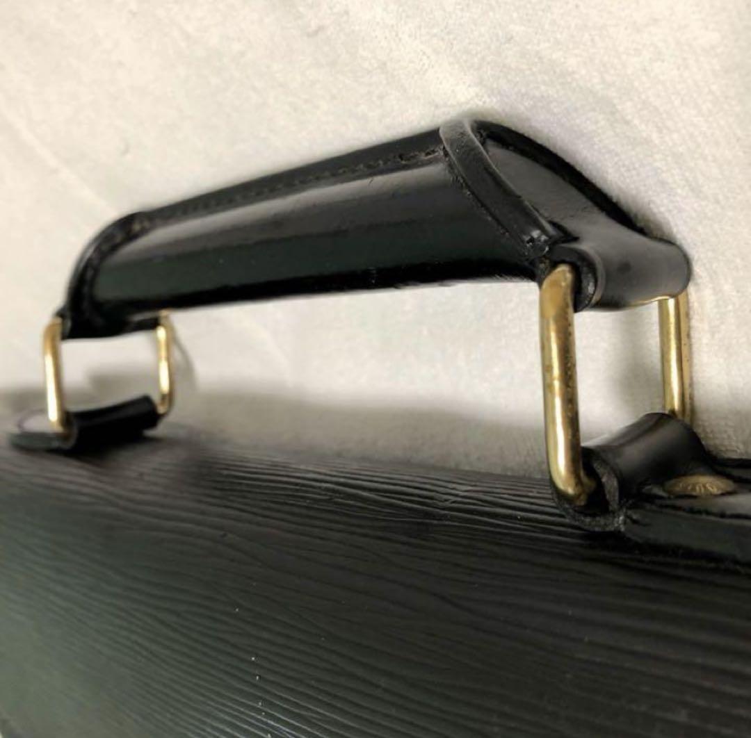 中古　ルイ・ヴィトン　バッグ