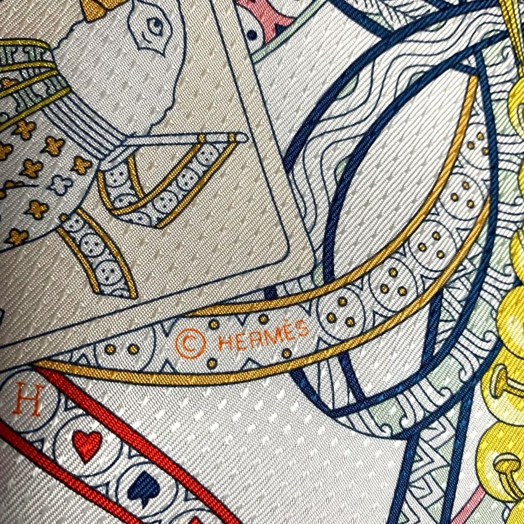 エルメス カレ70《ハートのクィーン》 エルメス カレ70《ハートのクィーン》