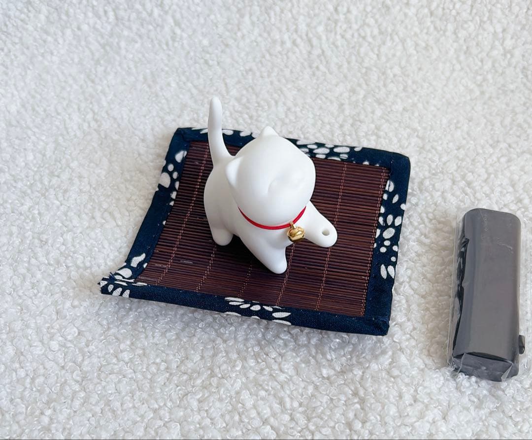 お香立て かわいい 猫 お線香立 マット付 ブラシ付 セラミック おしゃれ