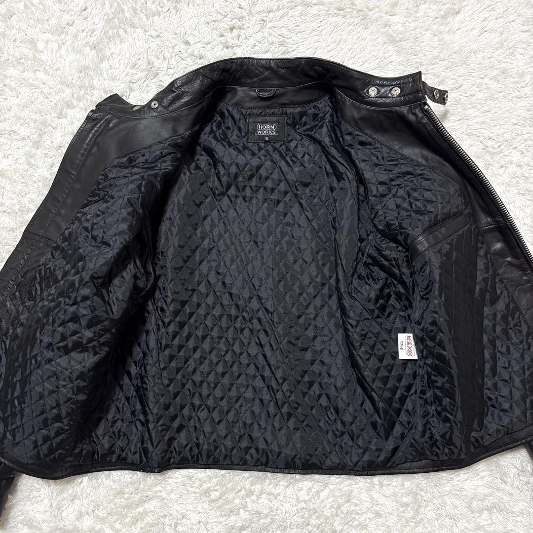 ブラック 黒
