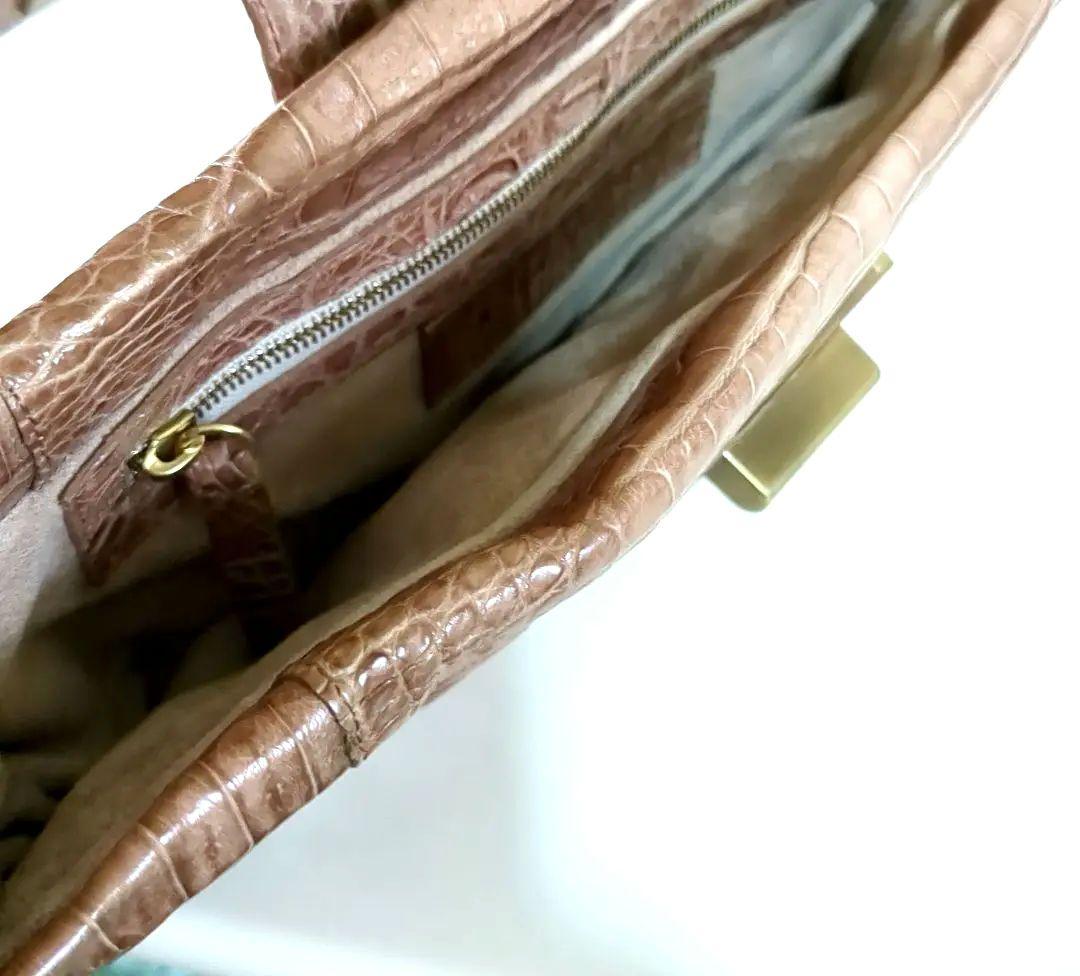 PAOLA DANGOND　アパルトモン　クラッチバッグ　リアルクロコ　美品✨