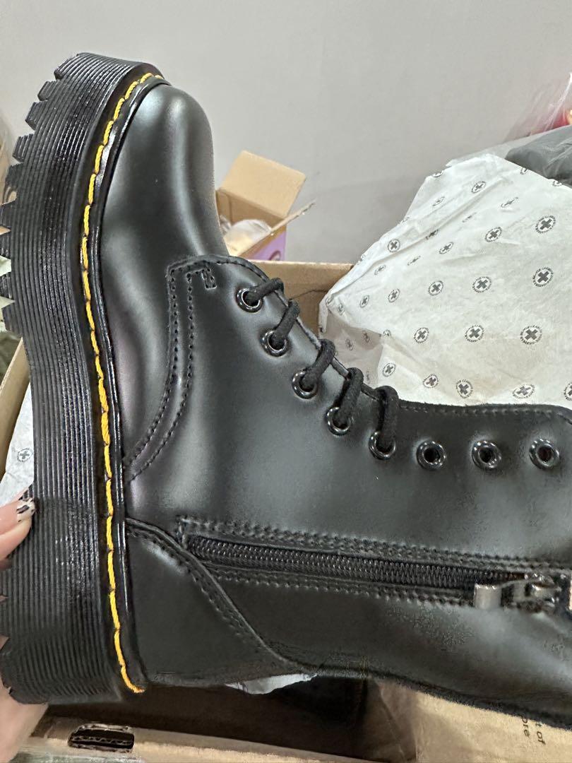 Dr.Martens 厚底ブーツ