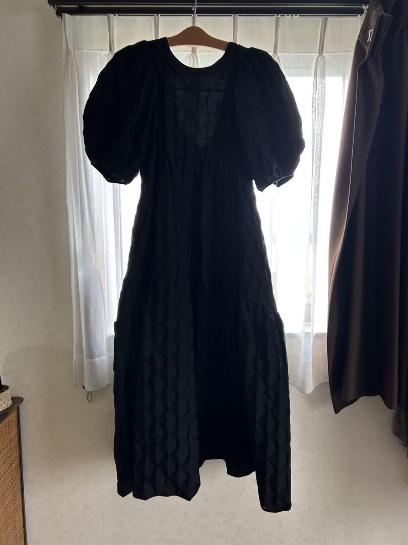【CLANE BOMB ONEPIECE】 新品・未使用、オンライン完売品