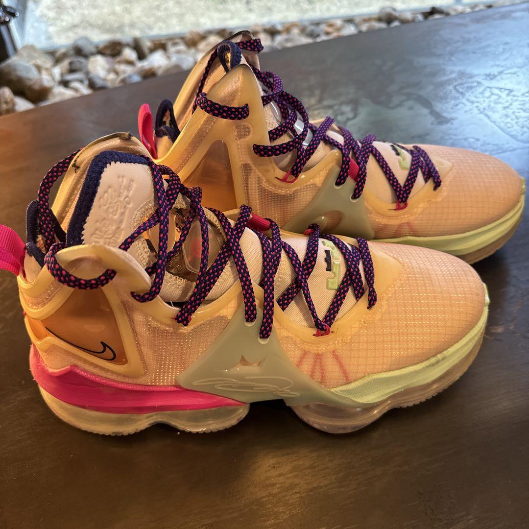 Nike LeBron 19 バスケットボールシューズ